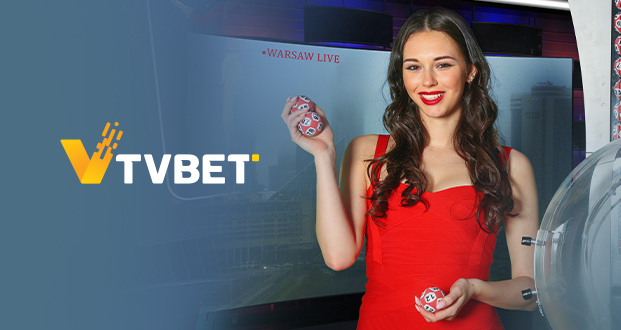 Grafische weergave van online casino elementen zoals chips, kaarten en een mobiele telefoon met de OneCasino app